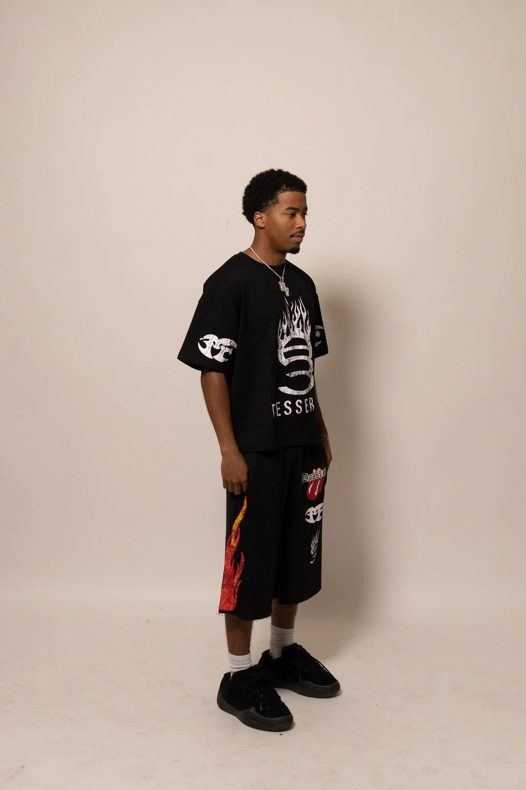 Summer Collection — SUGAR FLAME TEE — BLACK